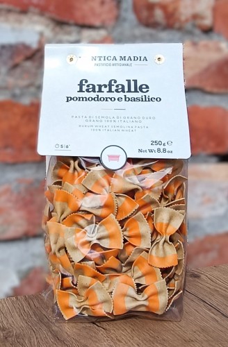 L'ANTICA MADIA MAKARON KOKARDY POMIDORY Z BAZYLIĄ 250 G